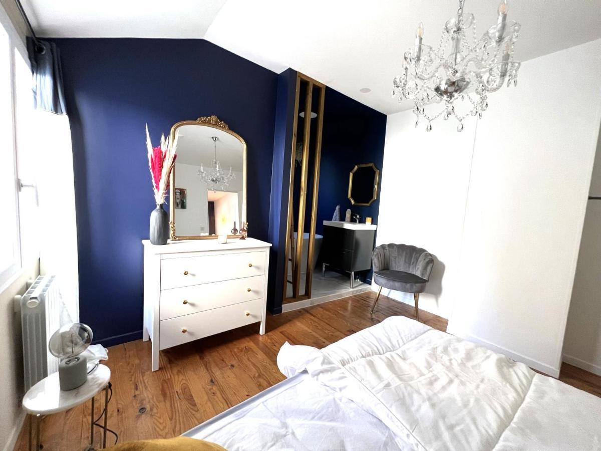 Appartamento Duplex Entre La Cathedrale Et La Basilique Reims Esterno foto