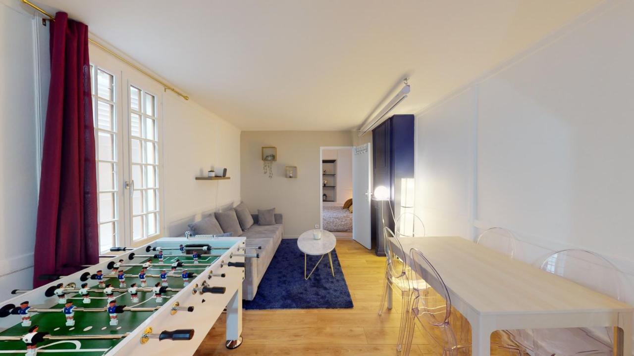 Appartamento Duplex Entre La Cathedrale Et La Basilique Reims Esterno foto